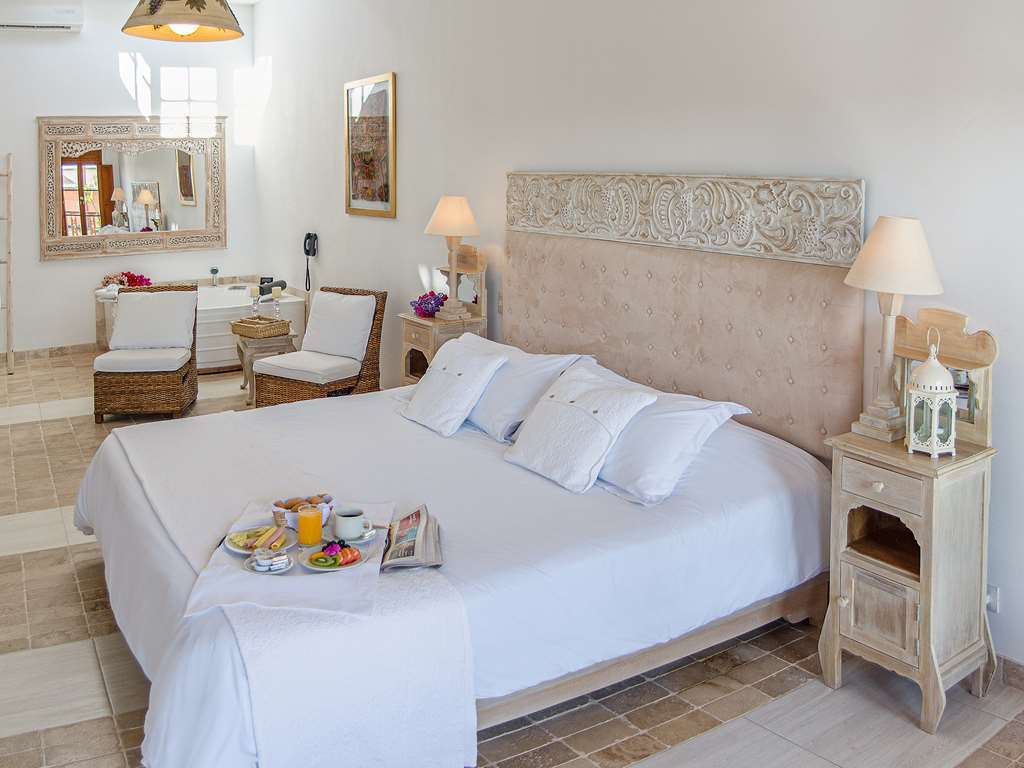 Hotel Vinas Queirolo San Juan Bautista Rum bild